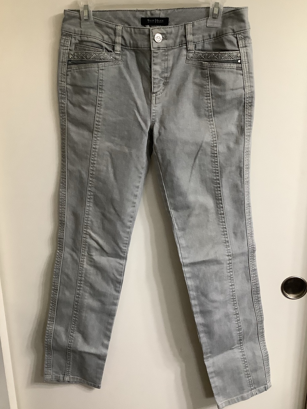 WHBM Blanc Slim Ankle Gray Embellished Front Seam Skinny Jeans 2R